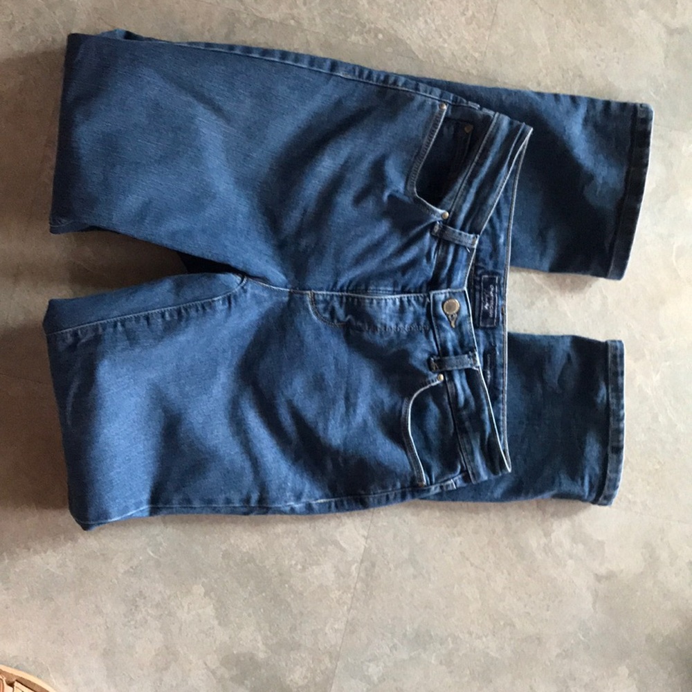 Women’s jeans
